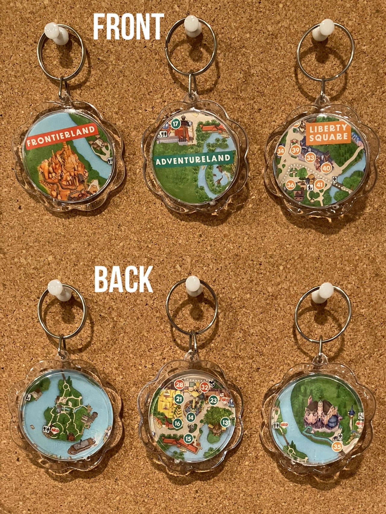 Magic Park - Keychain
