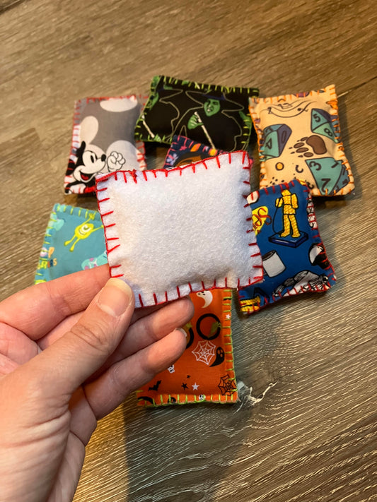 Cat Toy Sacs - Fandom Set of 4