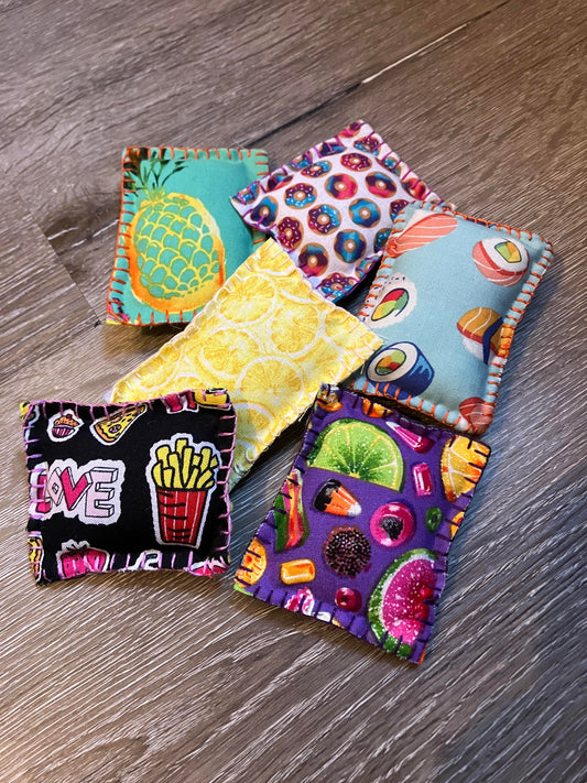 Cat Toy Sacs - Food Set of 4